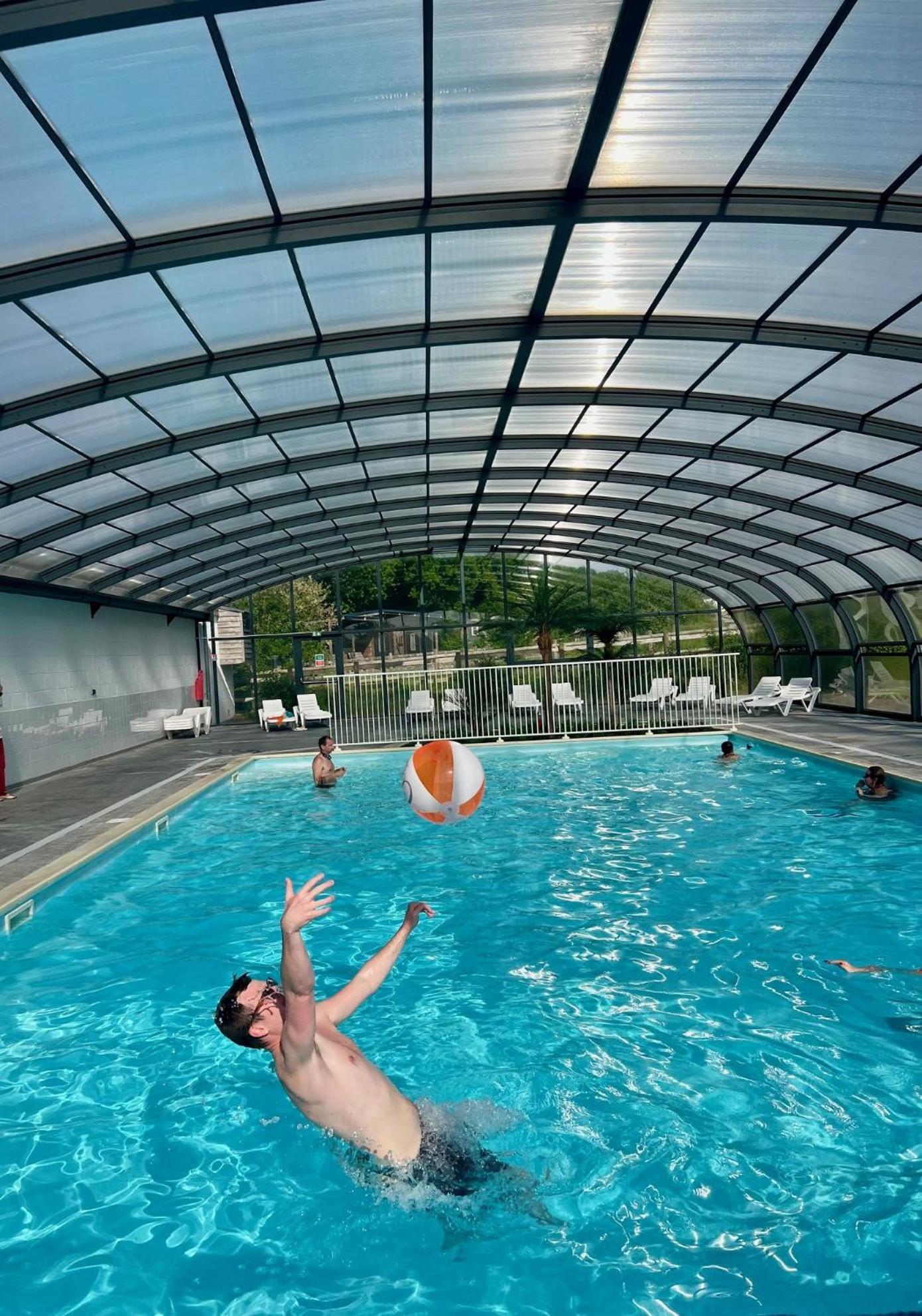 O2 Camping Longueville  Luaran gambar
