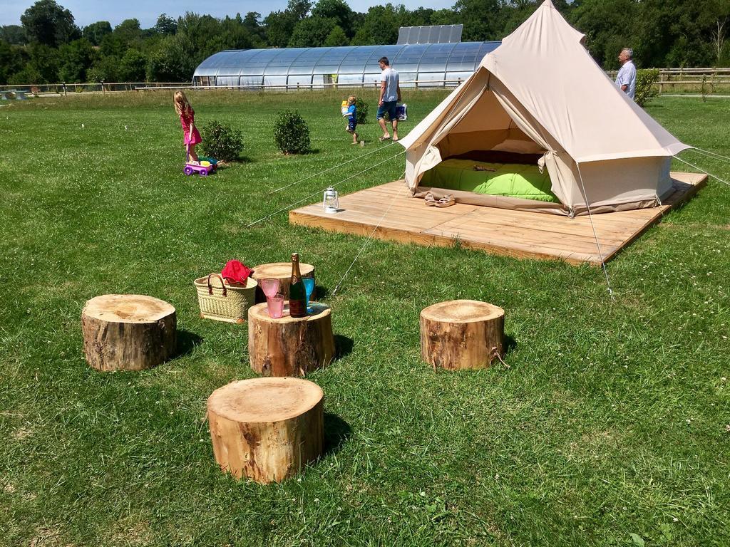 O2 Camping Longueville  Luaran gambar